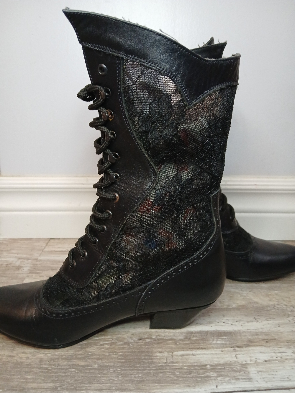 Whimsigoth Victorian Sheer Lace & Faux Leather Ankle Boots - Size 6 - Picture 3 of 11